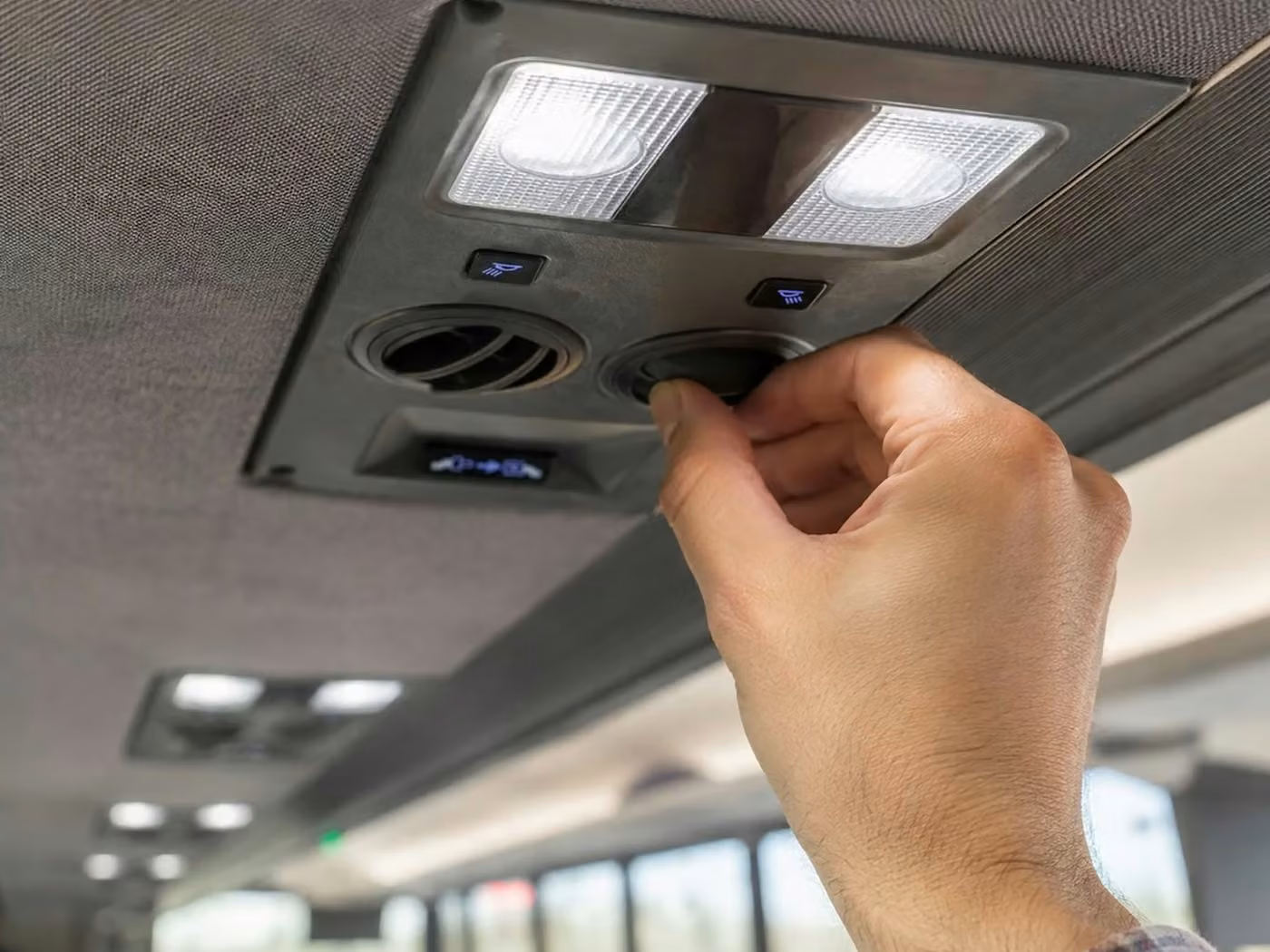 royal palm beach 56 passenger charter bus air conditioning